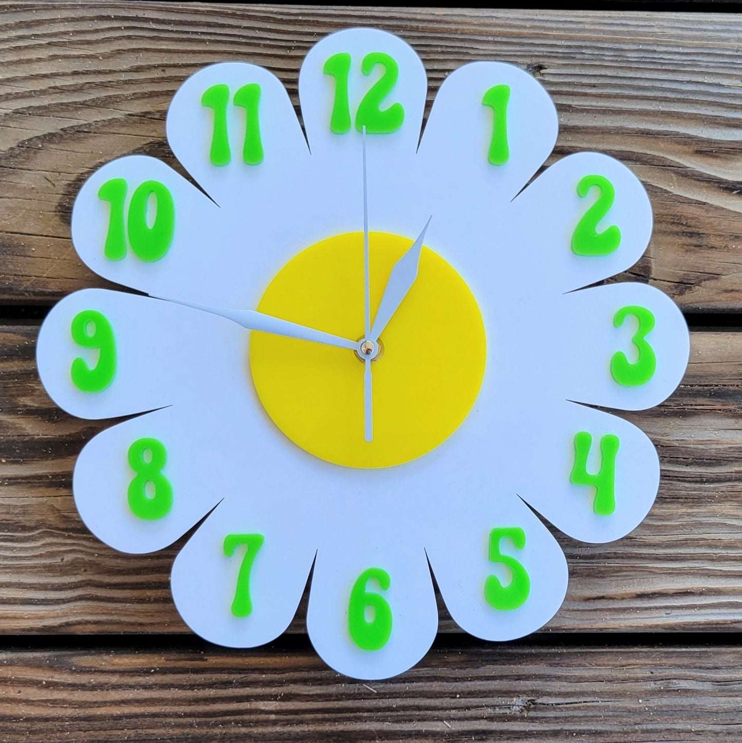 White Daisy Wall Clock
