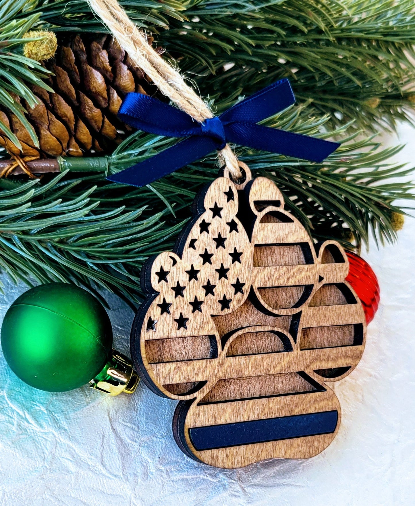 Police K9 Officer Christmas Ornament