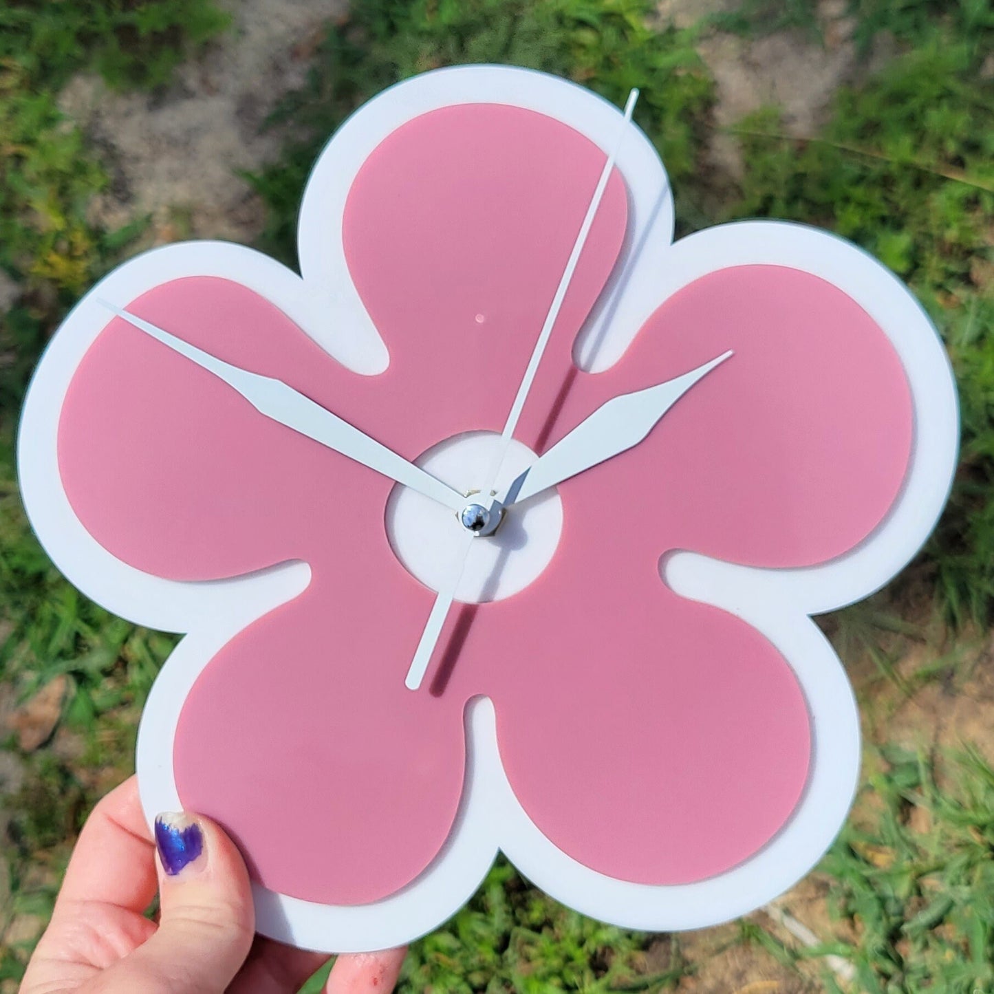 Mauve Mini Daisy Wall Clock