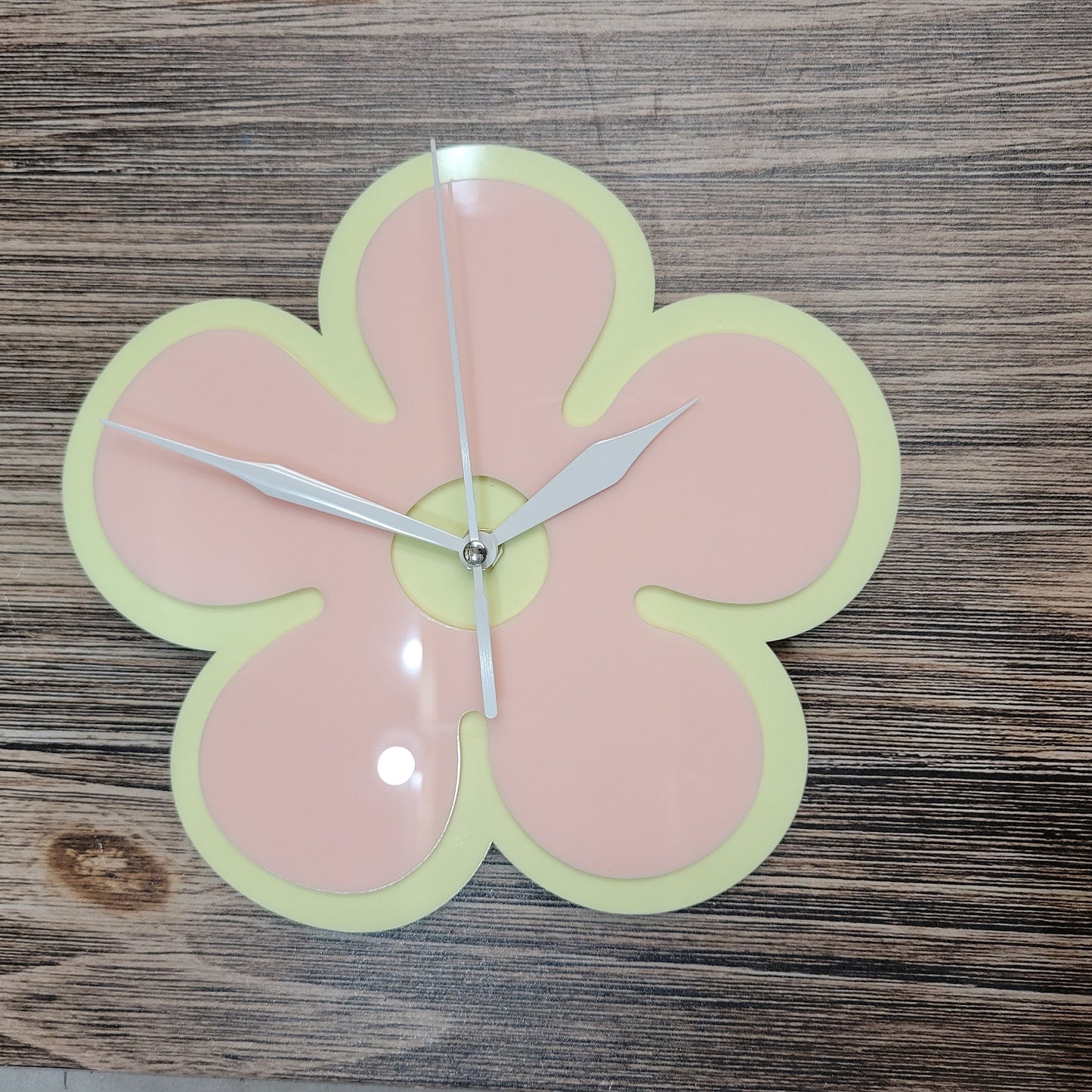 Pink Mini Daisy Wall Clock