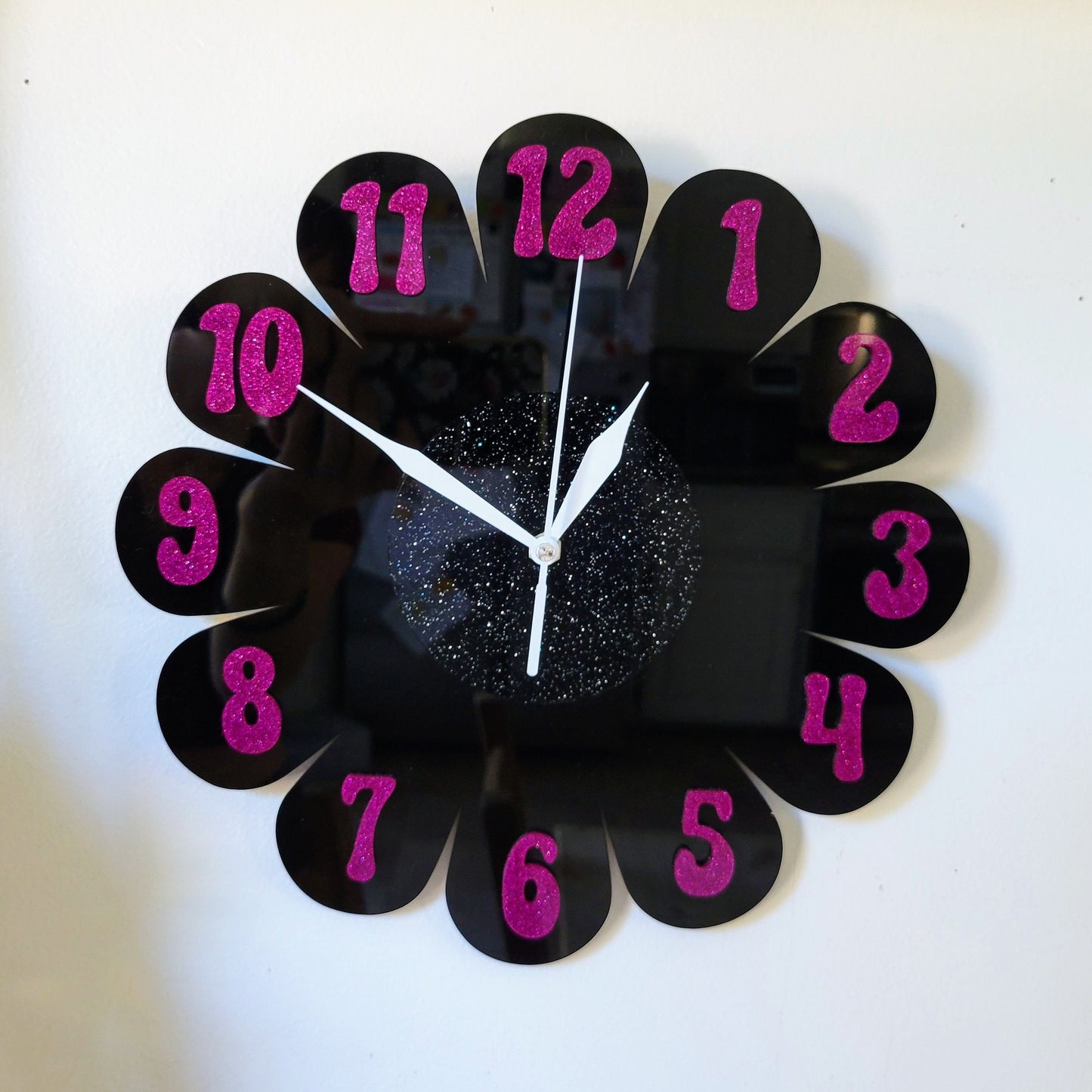 Black Glitter Daisy Wall Clock