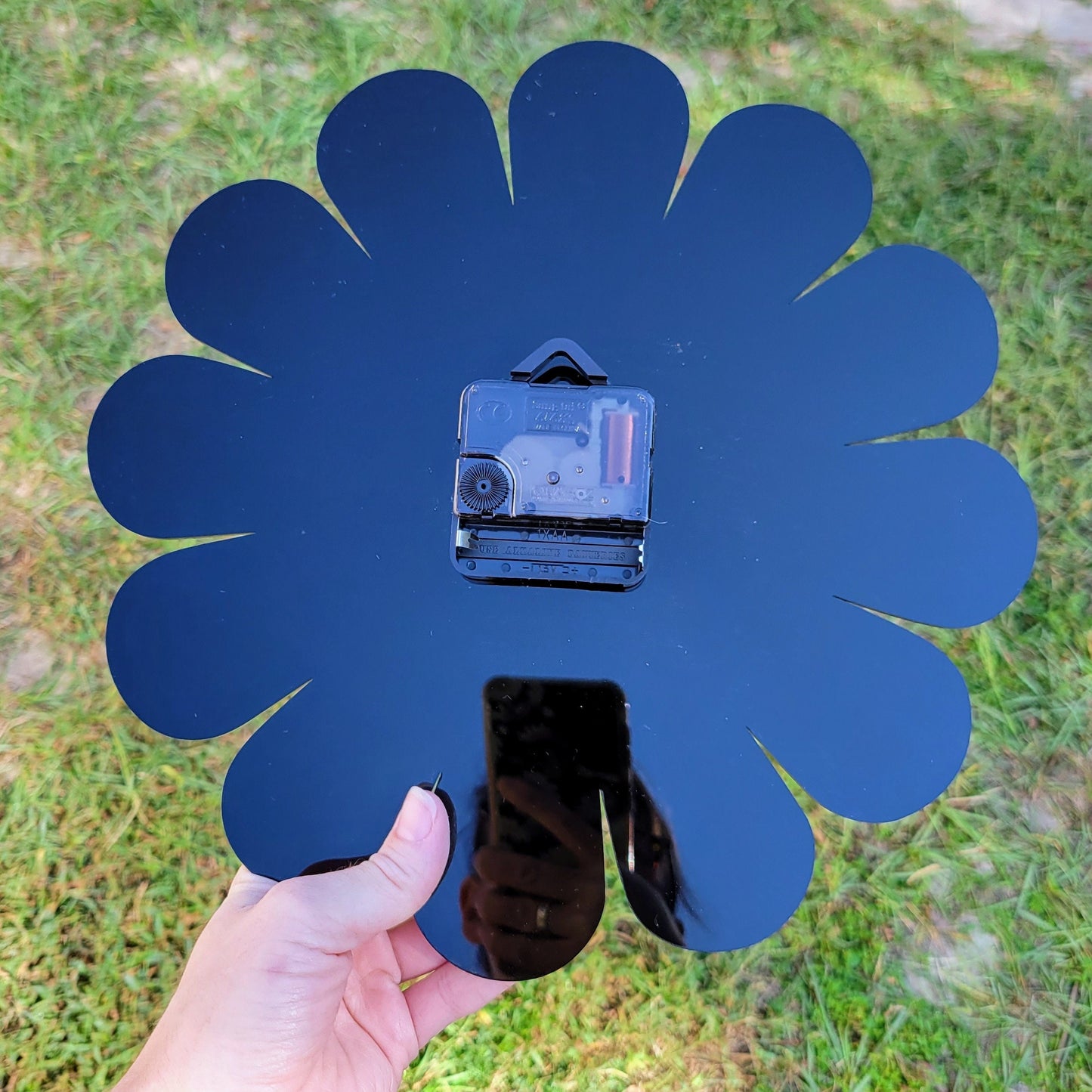Black Glitter Daisy Wall Clock