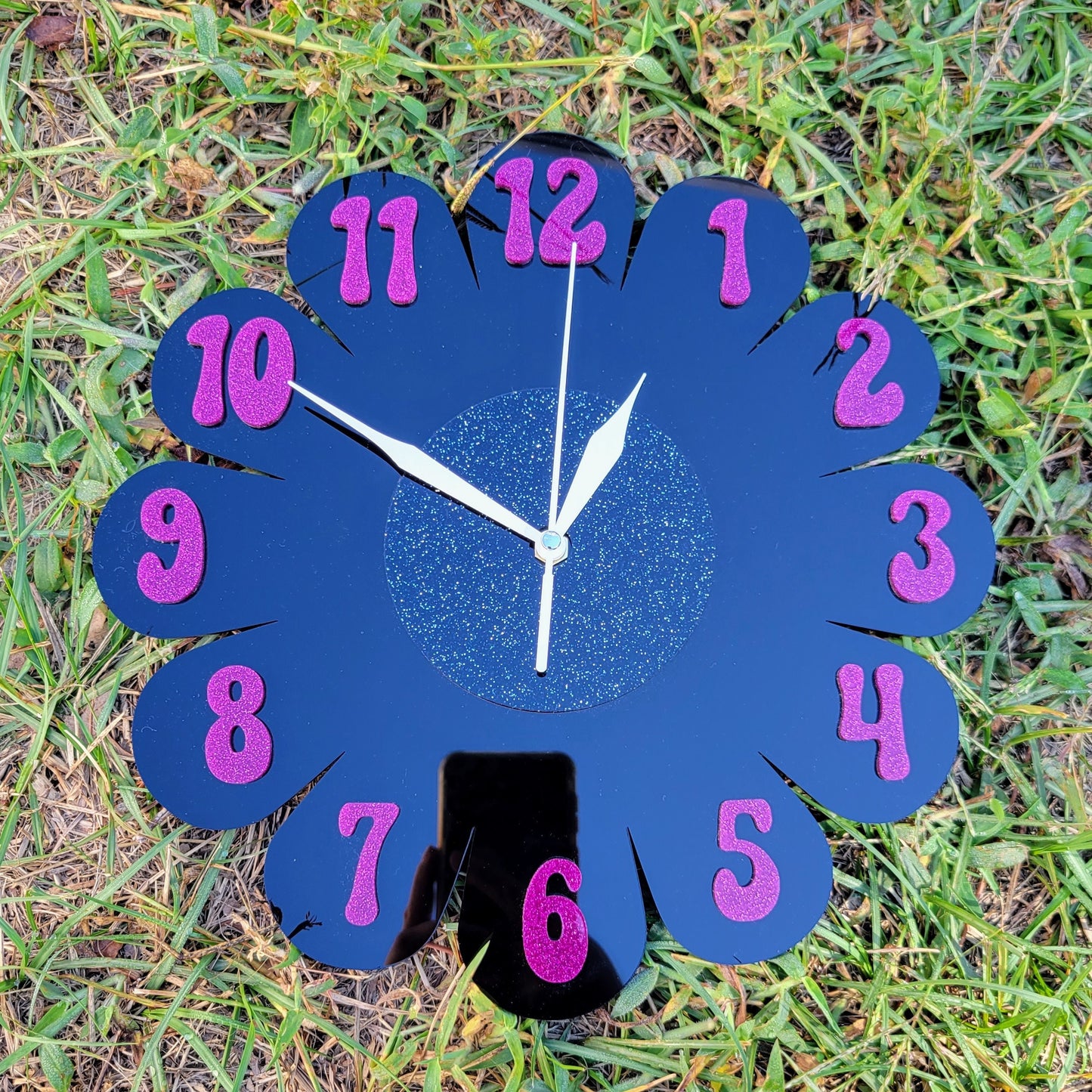 Black Glitter Daisy Wall Clock