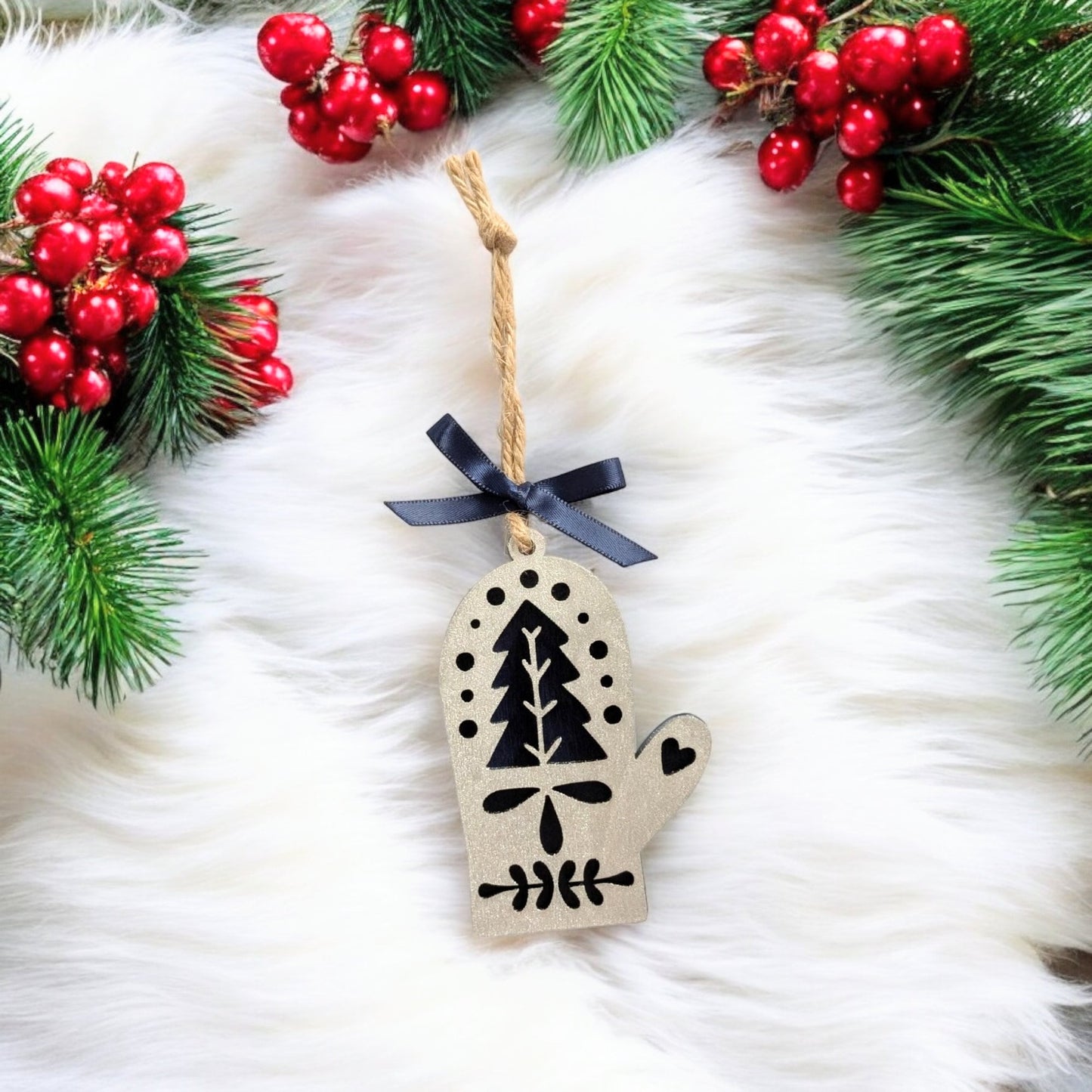 Set of 8 Minimalist Scandinavian Style Christmas Tree Ornaments - Hygge Christmas Ornaments - Rustic Ornament Set - Boho Christmas Ornaments
