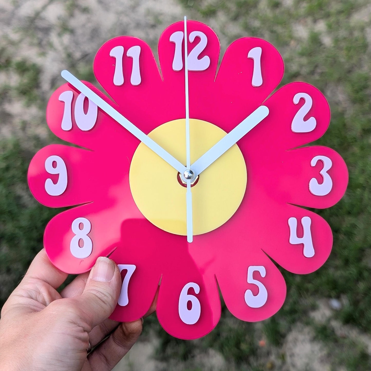 Mini Retro Vintage 1970s Inspired Daisy Wall Clock -Funky Wall Clock - Retro Clock - Flower Power -Mini Clock - Kitchen Clock - Flower Clock