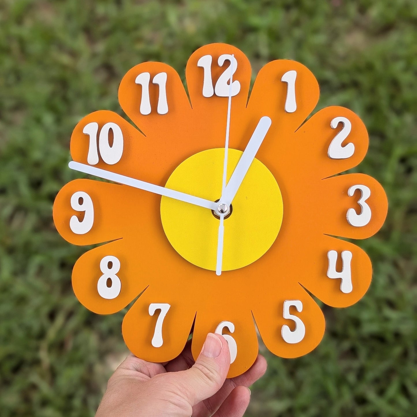 Mini Retro Vintage 1970s Inspired Daisy Wall Clock -Funky Wall Clock - Retro Clock - Flower Power -Mini Clock - Kitchen Clock - Flower Clock