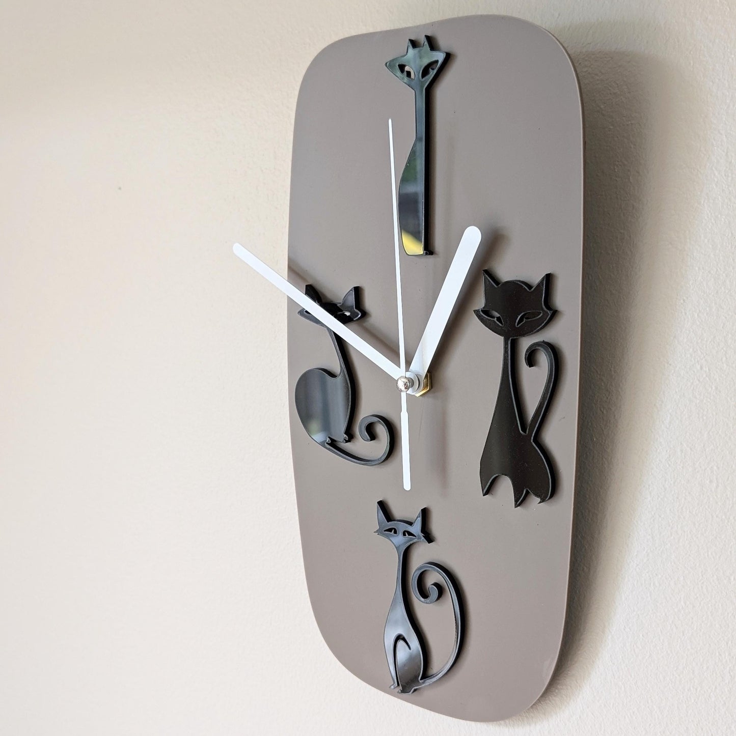 Mid Century Retro 50s Style Cat Clock