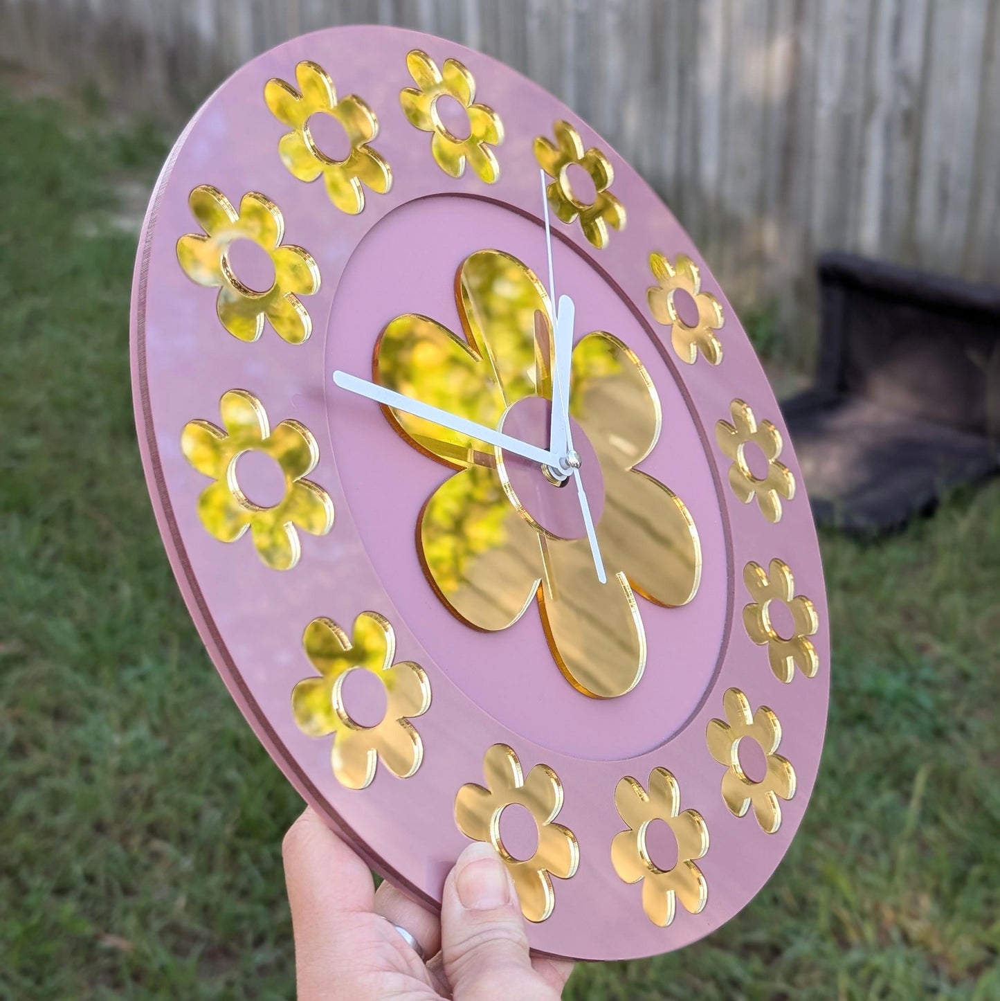 Retro Vintage 1970s Inspired Daisy Wall Clock - Funky Wall Clock - Retro Clock - Flower Power - Nursery Clock - Kitchen Clock - Flower Clock