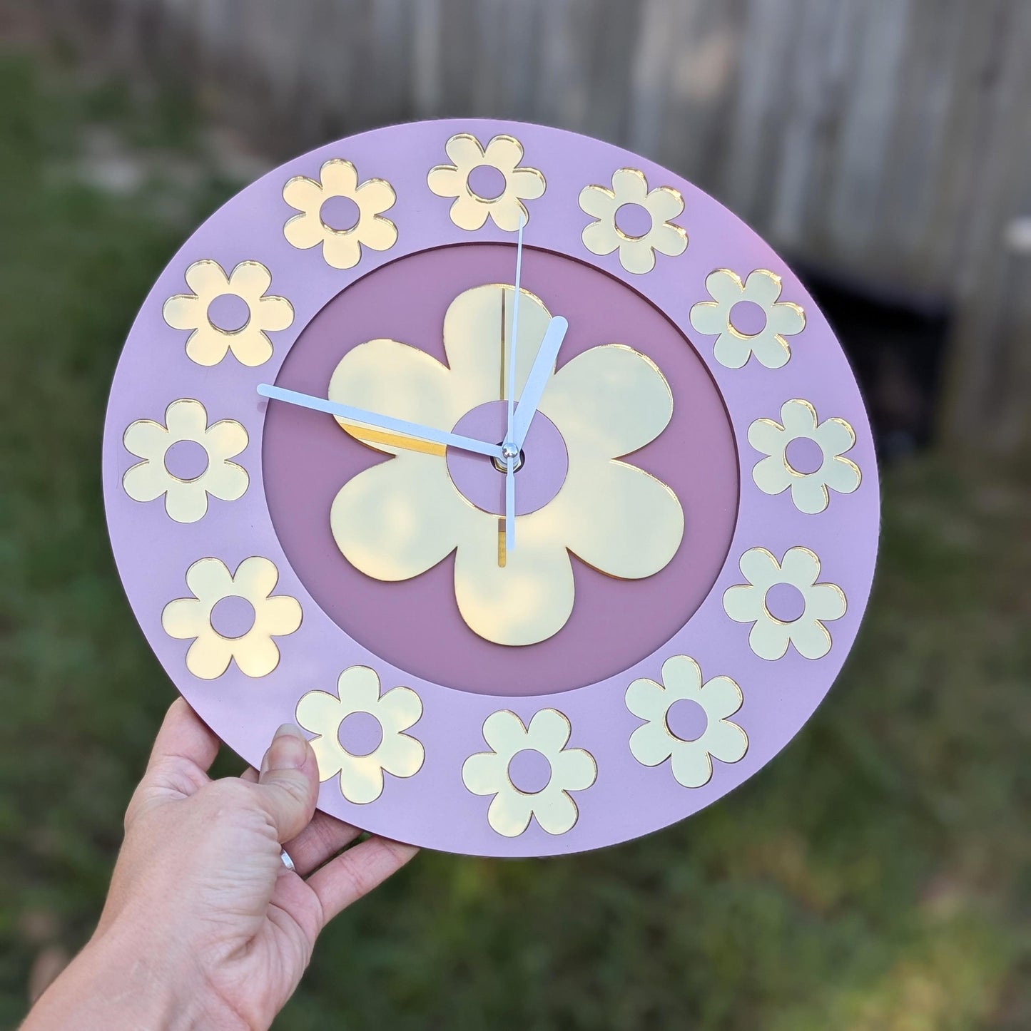 Retro Vintage 1970s Inspired Daisy Wall Clock - Funky Wall Clock - Retro Clock - Flower Power - Nursery Clock - Kitchen Clock - Flower Clock