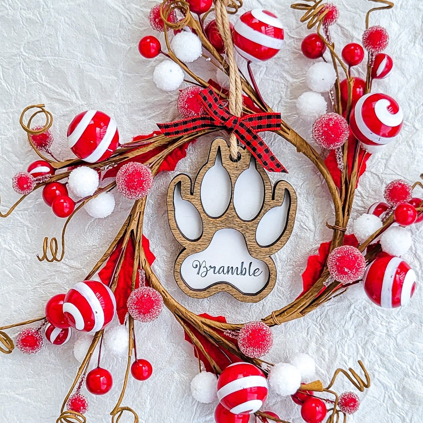 Personalized Pet Cat Name Christmas Ornament - Dog Cat Monogram Name Ornament - Cat Paw Memory Commemorative Ornament - Wooden Ornament