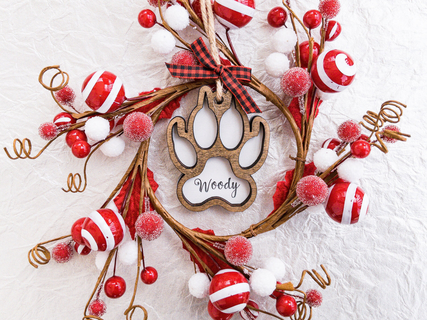 Personalized Pet Cat Name Christmas Ornament - Dog Cat Monogram Name Ornament - Cat Paw Memory Commemorative Ornament - Wooden Ornament