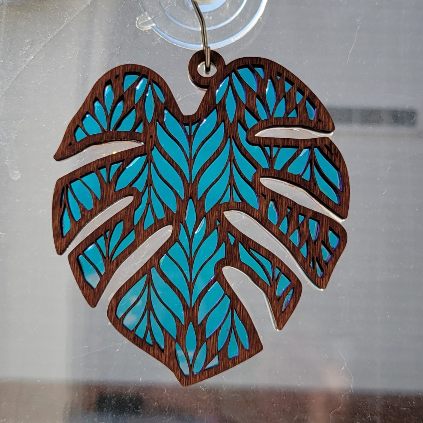 Iridescent Monstera Leaf Mandala Suncatcher - Crystal Acrylic Suncatcher - Witchy Cottagecore Plant Decor - Window Light Sun Catcher