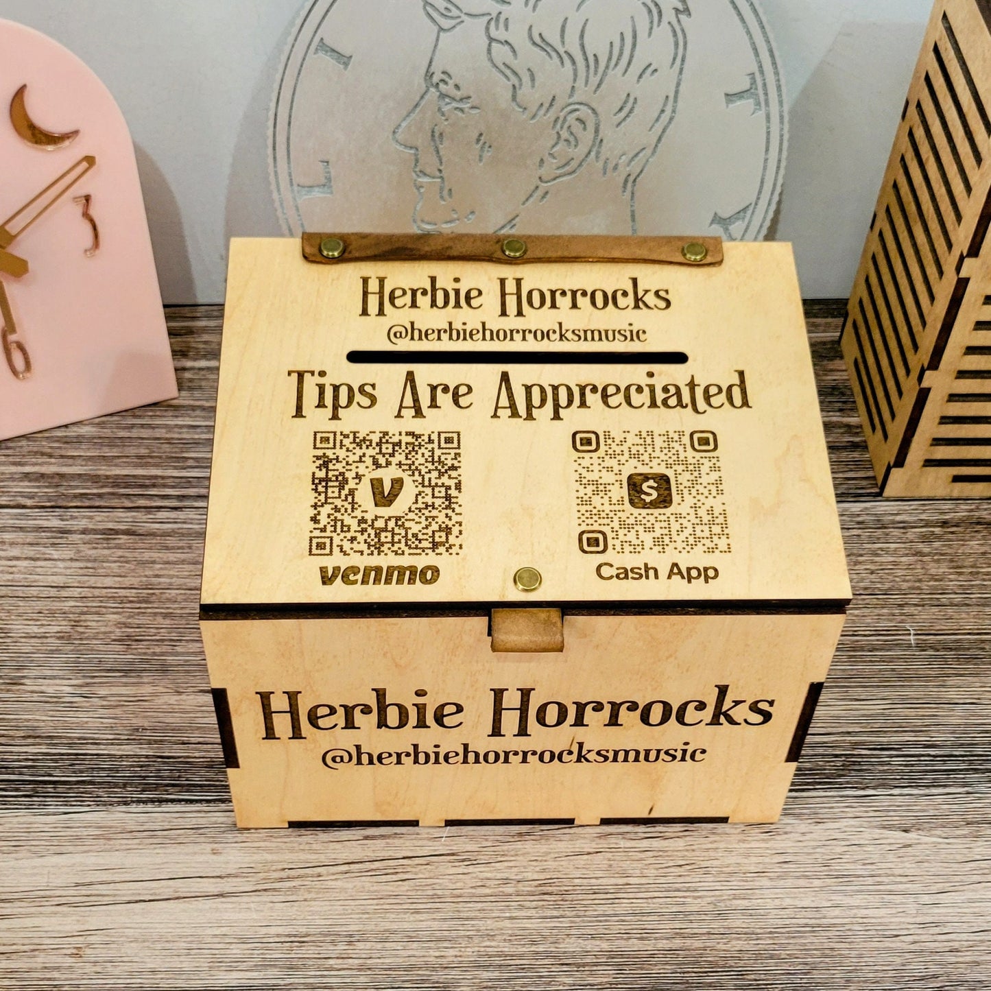 QR Code Tip Box