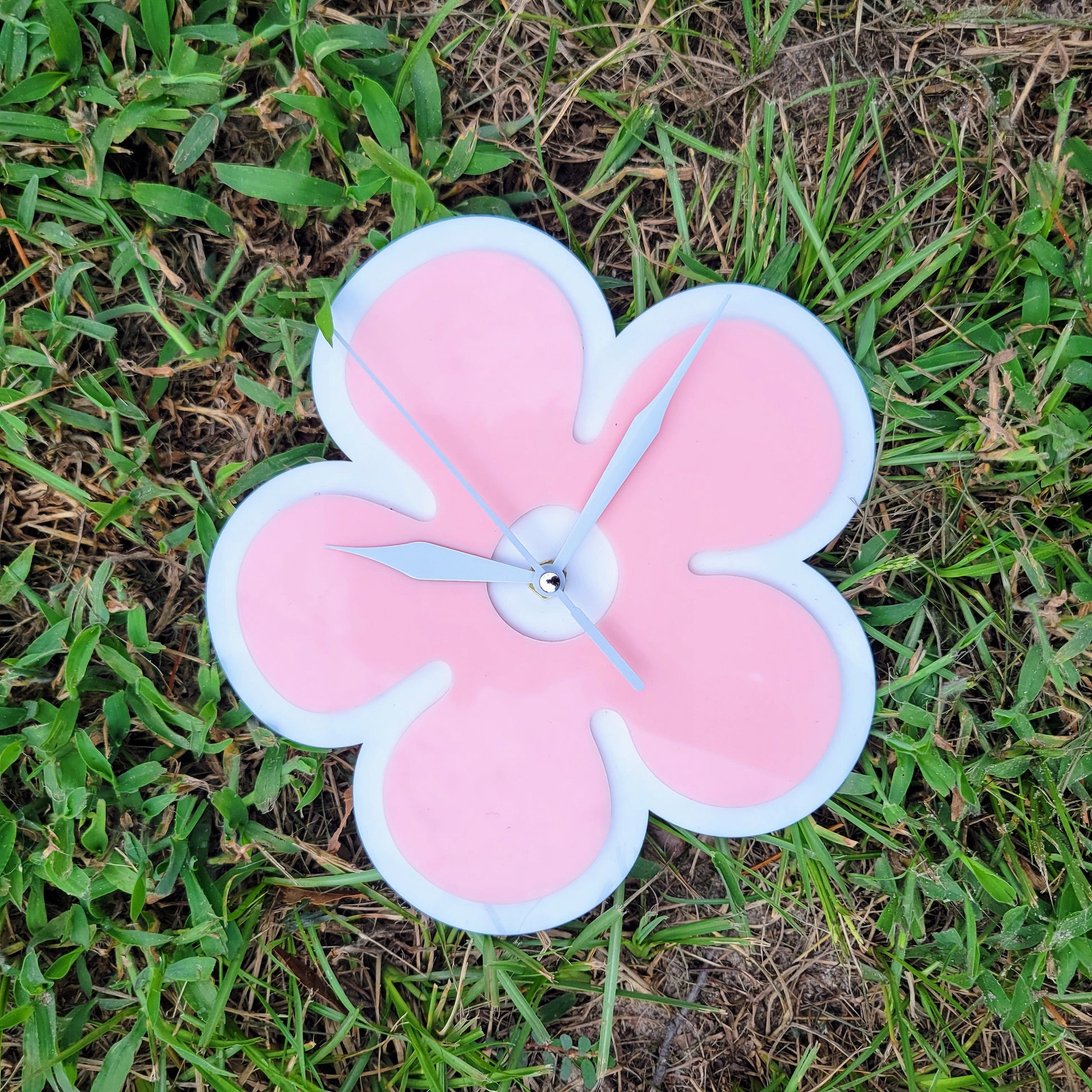 Pink Mini Daisy Wall Clock