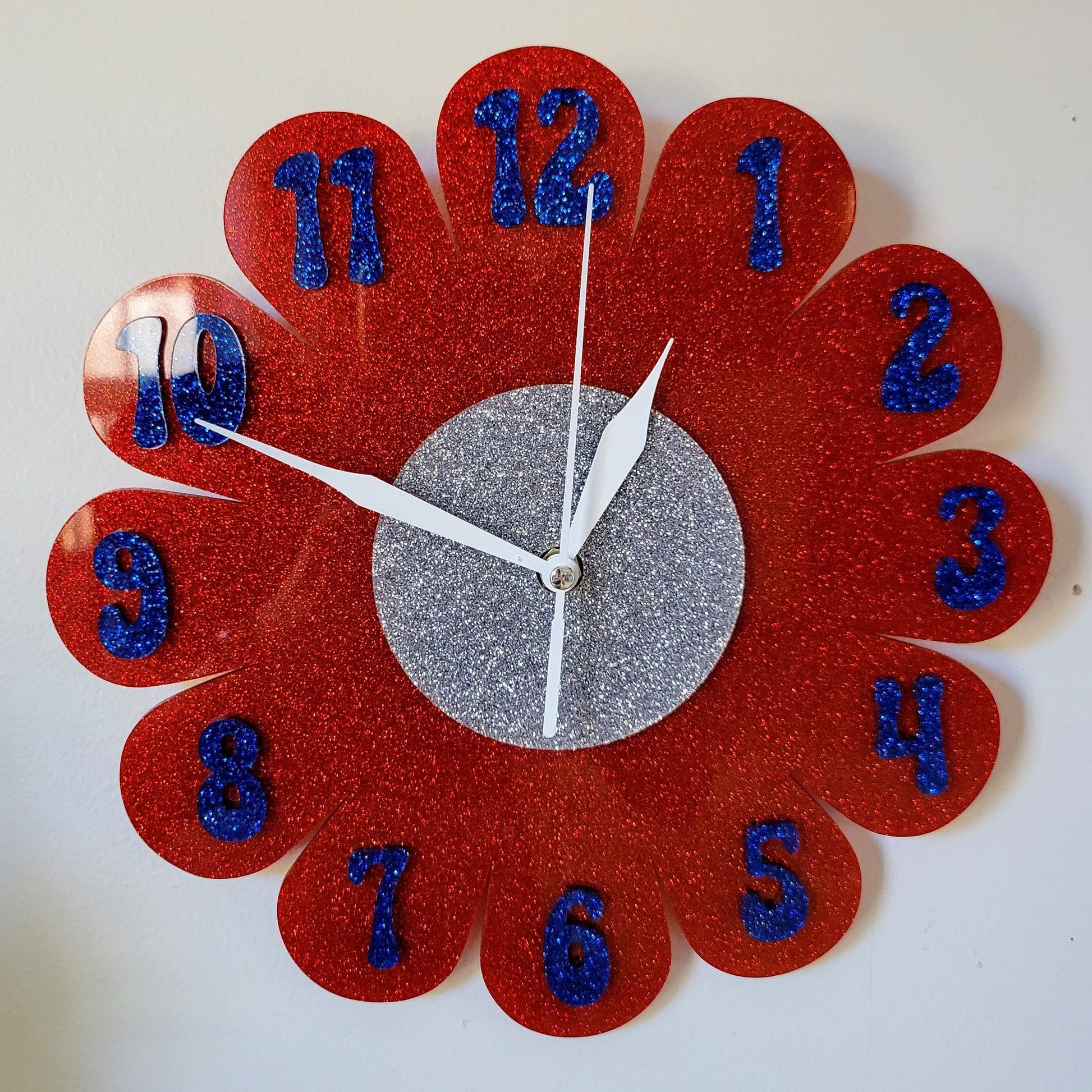 Red Glitter Daisy Wall Clock