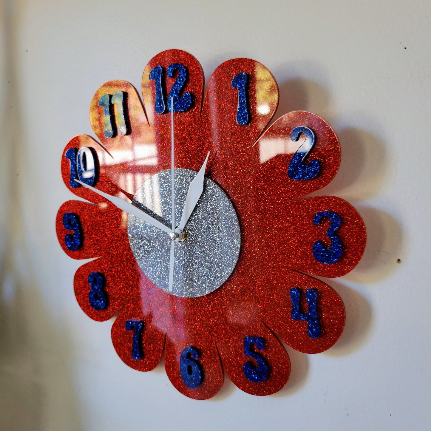 Red Glitter Daisy Wall Clock