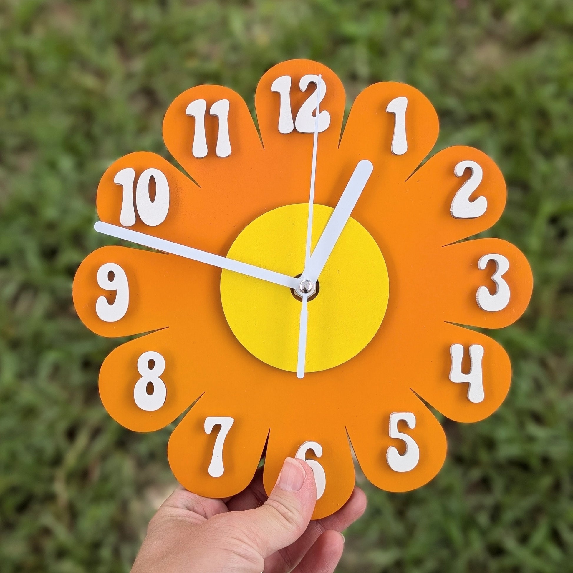 Mini Retro Vintage 1970s Inspired Daisy Wall Clock -Funky Wall Clock - Retro Clock - Flower Power -Mini Clock - Kitchen Clock - Flower Clock