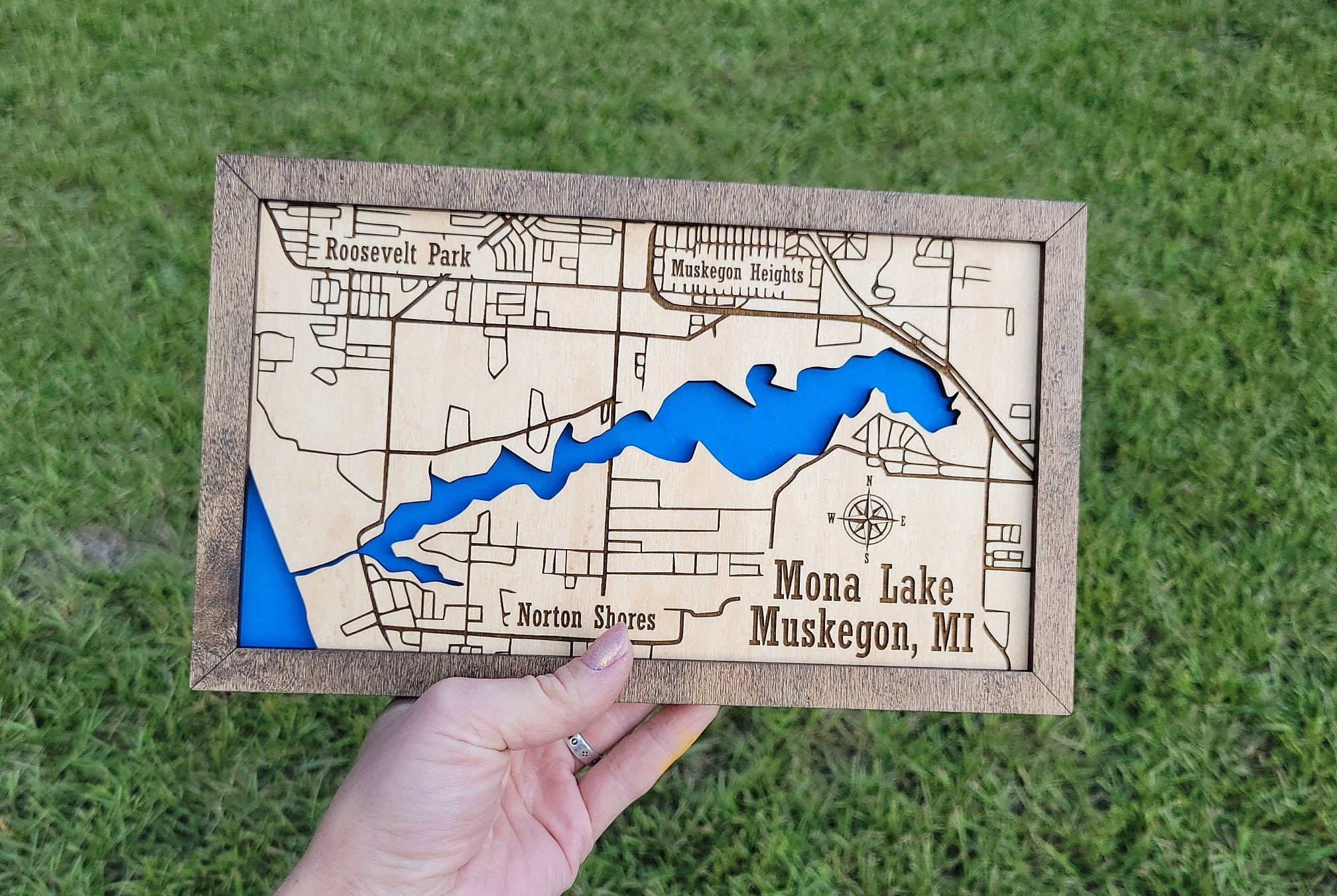 Lake grinnell | Custom lake map | nautical decor | Lake house Decor | outlet fishing map | wedding gift | Lake Map |