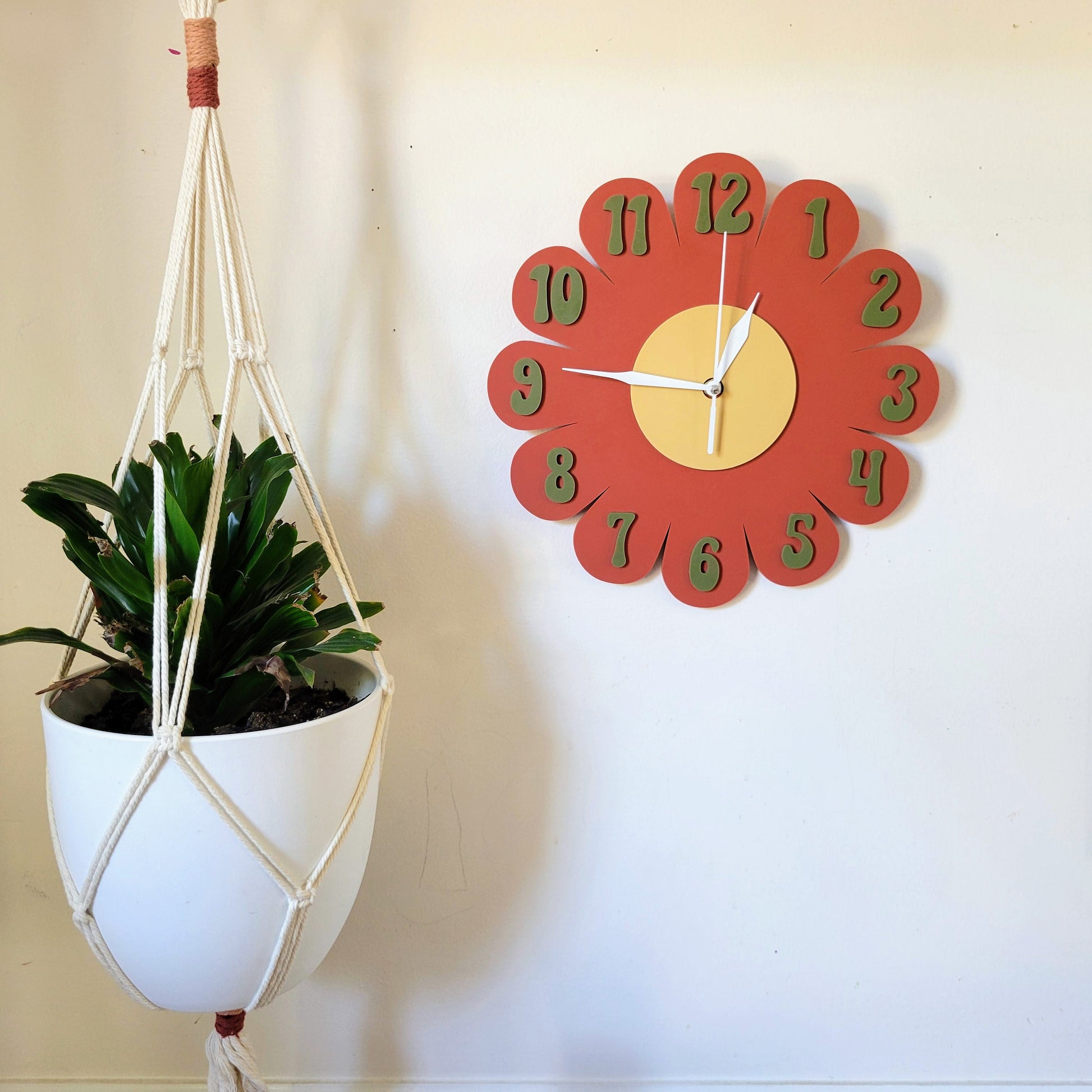Retro Vintage 1970s Inspired Daisy Wall Clock - Funky Wall Clock - Retro Clock - Flower Power - Nursery Clock - Kitchen Clock - Pastel Clock